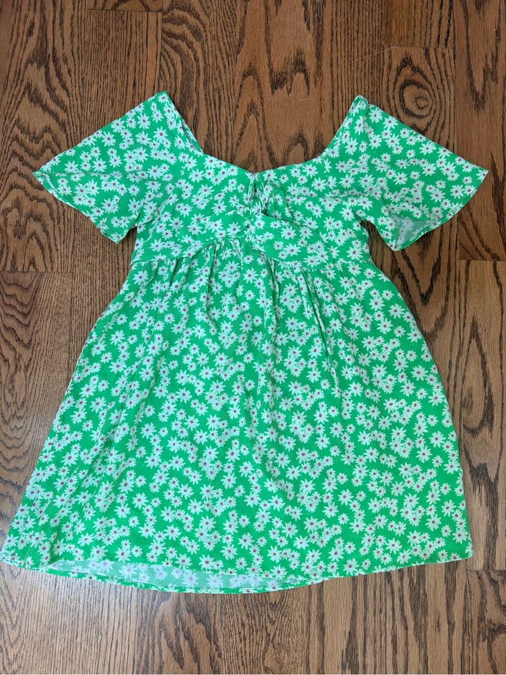 Zara Green Daisy Print Dress with Flutter Sleeves